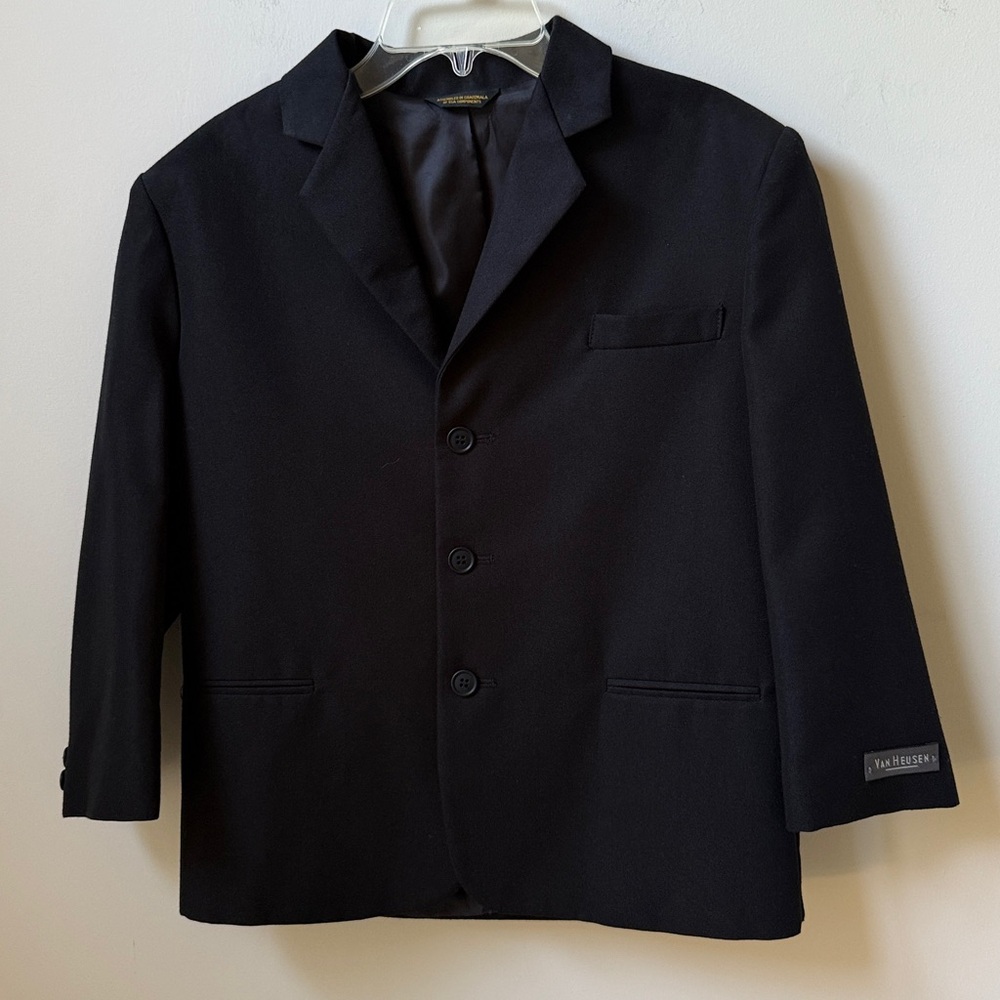 Van Heusen Black